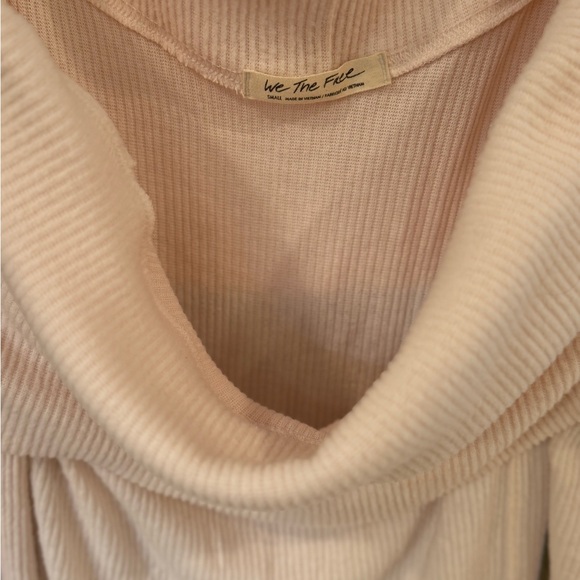 Free People Pink Off-Shoulder Sweater - Picture 2 of 3